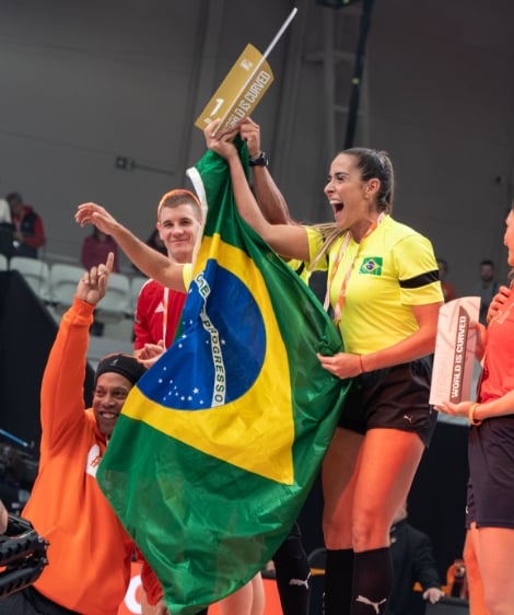 i-want-to-become-a-player